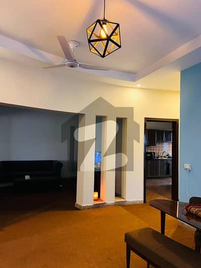 paragon city Lahore Pakistan 5 m house near park comm masjid school with gass woods
