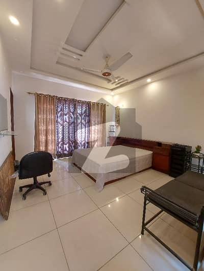 ORIGNAL PICTURES 10 Marla FULLY FURNISHED UPPER PORTION FOR RENT
