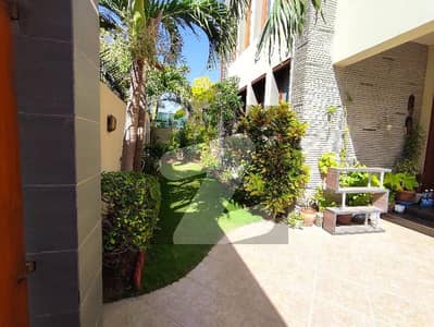 500YARDS MOST LUXURIOUS AND ARCHITECTURE ULTRA MODERN STYLE DOUBLE STOREY BUNGALOW UPPER PORTION FOR RENT IN DHA PHASE 8.