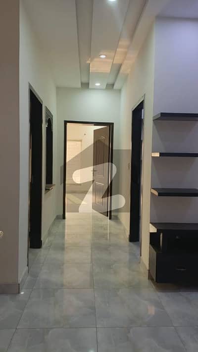 ڈی ایچ اے 11 رہبر سیکٹر 2 ڈی ایچ اے 11 رہبر,لاہور میں 3 کمروں کا 5 مرلہ مکان 2.1 کروڑ میں برائے فروخت۔