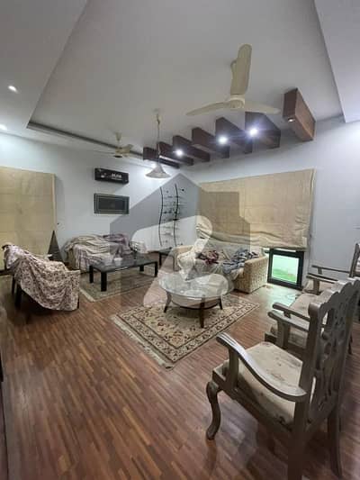 ARCHITECT-DESIGNED 500 SQUARE YARD BUNGALOW CHANCE DEAL DHA PHASE 5