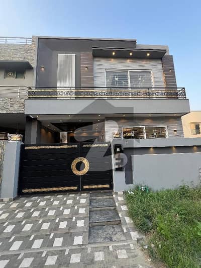 5 Marla Like New Used Modern Design House For Sale In DHA Rahbar