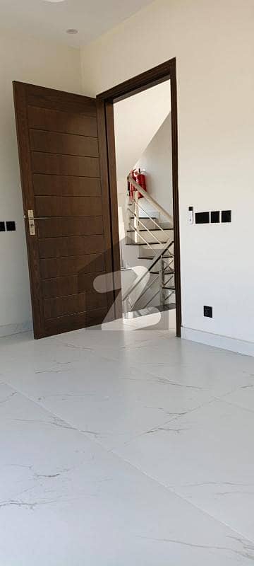 ڈی ایچ اے 11 رہبر سیکٹر 2 ڈی ایچ اے 11 رہبر,لاہور میں 3 کمروں کا 5 مرلہ مکان 1.25 لاکھ میں کرایہ پر دستیاب ہے۔