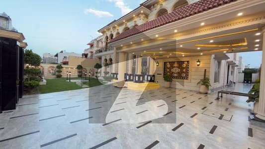 Executive Residence For Sale Valencia Town, Lahore A Magnificent, Brand-New 2 Kanal Luxury Bungalow