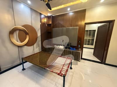 5 Marla House Available For Rent