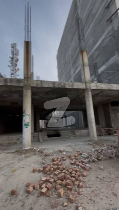 جوبلی ٹاؤن لاہور میں 1 کنال Studio عمارت 21.0 کروڑ میں برائے فروخت۔