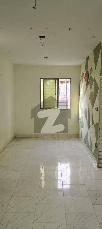 ڈیفینس ویو سوسائٹی کراچی میں 2 کمروں کا 3 مرلہ بالائی پورشن 40.0 ہزار میں کرایہ پر دستیاب ہے۔