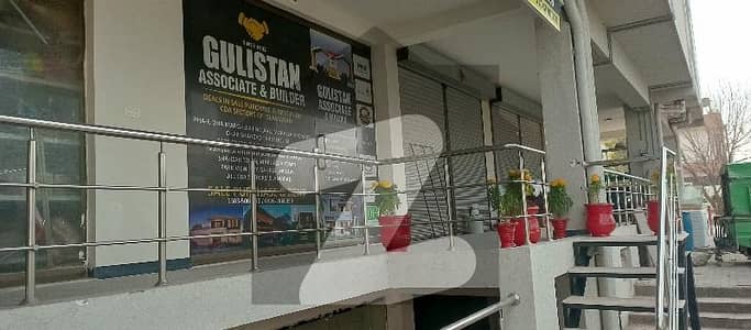 14 Marla Double Storey House 6 Bedrooms 6 Bathrooms Drawing Dining 2 Kitchen 2 TV Lounge1 Servant Room 2 Car Parking Electricity Gas Water All Facilities Of Life Available