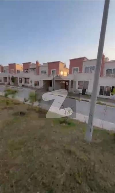 Beautiful brand new house in Oleander block