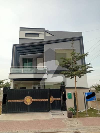 بحریہ ٹاؤن - اوورسیزبی بحریہ ٹاؤن اوورسیز انکلیو,بحریہ ٹاؤن,لاہور میں 3 کمروں کا 5 مرلہ مکان 1.9 کروڑ میں برائے فروخت۔ بحریہ ٹاؤن - اوورسیزبی بحریہ ٹاؤن اوورسیز انکلیو,بحریہ ٹاؤن,لاہور میں 3 کمروں کا 5 مرلہ مکان 1.9 کروڑ میں برائے فروخت۔