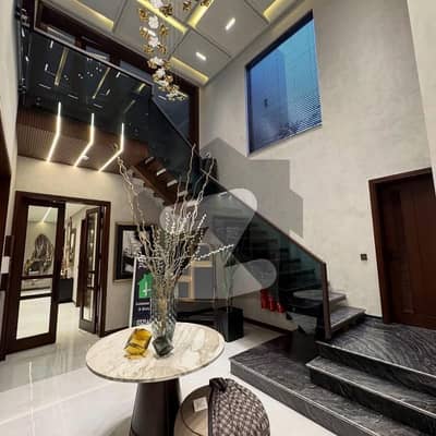 1 KANAL BRAND NEW HOUSE FOR SALE IN PRIME LOCATION OF NESPAK PHASE 3