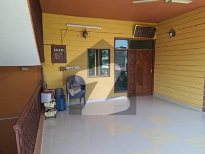 گلستانِِ جوہر ۔ بلاک 12 گلستانِ جوہر,کراچی میں 7 کمروں کا 10 مرلہ مکان 6.5 کروڑ میں برائے فروخت۔