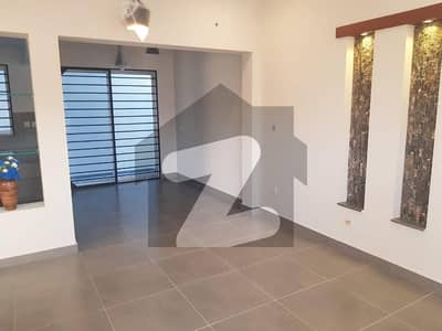 ڈی ۔ 12 اسلام آباد میں 5 کمروں کا 5 مرلہ مکان 5.85 کروڑ میں برائے فروخت۔