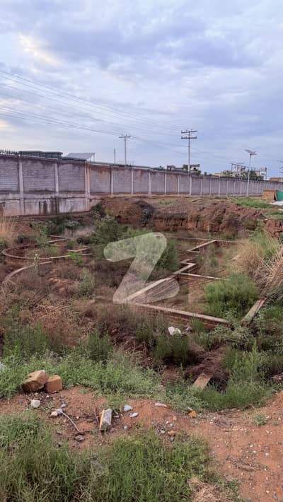 ڈی ایچ اے فیز 1 - سیکٹر بی ڈی ایچ اے فیز 1,ڈی ایچ اے ڈیفینس,پشاور میں 1 کنال رہائشی پلاٹ 3.6 کروڑ میں برائے فروخت۔