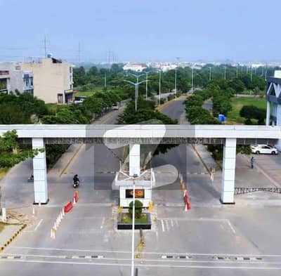 بینکرس ایوینیو ۔ بلاک ڈی بینکرس ایوینیو کوآپریٹو ہاؤسنگ سوسائٹی,لاہور میں 4 کنال رہائشی پلاٹ 6.75 کروڑ میں برائے فروخت۔