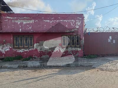 نروالہ روڈ فیصل آباد میں 2 کنال Studio عمارت 8.2 کروڑ میں برائے فروخت۔