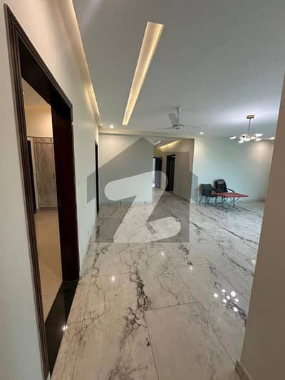 3 Bed Room Apartments For Sale in Askari 11