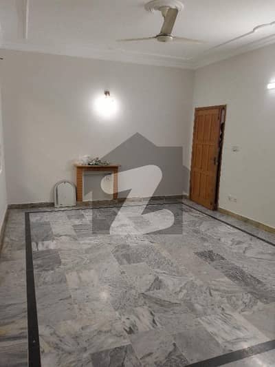 F-11 Beautiful Independent Full House For Rent 5 Bedroom