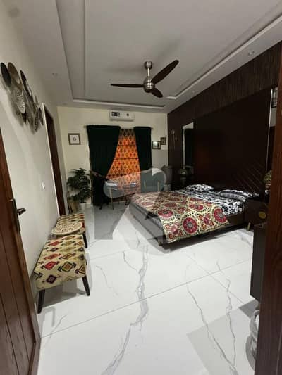 ڈی ایچ اے فیز 7 ڈیفنس (ڈی ایچ اے),لاہور میں 3 کمروں کا 1 کنال بالائی پورشن 1.3 لاکھ میں کرایہ پر دستیاب ہے۔