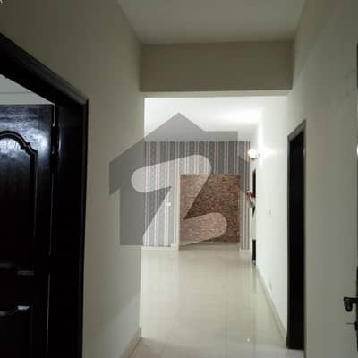 عسکری 11 ۔ سیکٹر بی اپارٹمنٹس عسکری 11,عسکری,لاہور میں 3 کمروں کا 10 مرلہ فلیٹ 1.1 لاکھ میں کرایہ پر دستیاب ہے۔