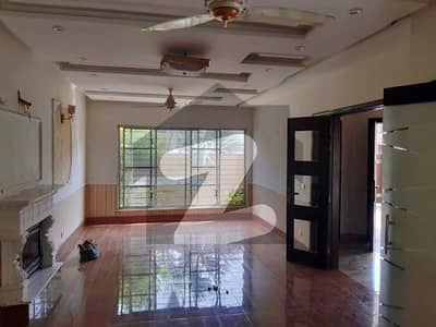 10 Marla Modern House For Rent in Dha Phase 8