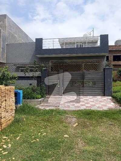 گلشنِِ صحت 1 ای ۔ 18,اسلام آباد میں 2 کمروں کا 8 مرلہ مکان 1.5 کروڑ میں برائے فروخت۔