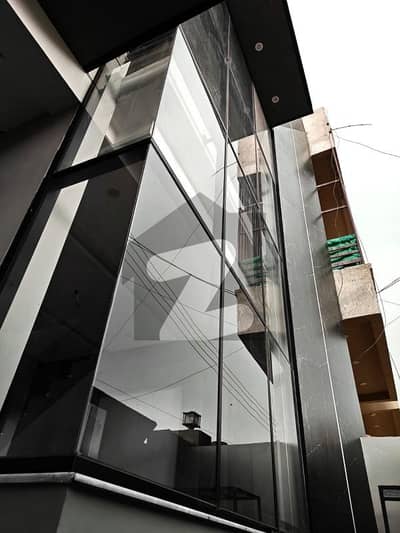 آئی ۔ 14/1 آئی ۔ 14,اسلام آباد میں 5 کمروں کا 6 مرلہ مکان 3.25 کروڑ میں برائے فروخت۔