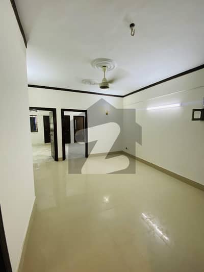 بدر کمرشل ایریا ڈی ایچ اے فیز 5,ڈی ایچ اے ڈیفینس,کراچی میں 3 کمروں کا 5 مرلہ فلیٹ 65.0 ہزار میں کرایہ پر دستیاب ہے۔