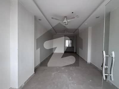 بحریہ ٹاؤن فیز 8 بحریہ ٹاؤن راولپنڈی,راولپنڈی میں 1 مرلہ Studio دکان 50.0 ہزار میں کرایہ پر دستیاب ہے۔