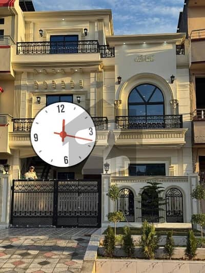 جی ۔ 14 اسلام آباد میں 5 کمروں کا 5 مرلہ مکان 5.5 کروڑ میں برائے فروخت۔ جی ۔ 14 اسلام آباد میں 5 کمروں کا 5 مرلہ مکان 5.5 کروڑ میں برائے فروخت۔