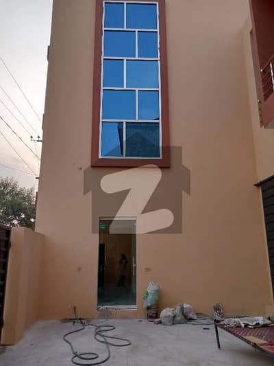 گجّومتہ لاہور میں 2 کنال Studio فیکٹری 4.0 لاکھ میں کرایہ پر دستیاب ہے۔