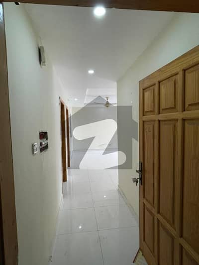 ای ۔ 11/4 ای ۔ 11,اسلام آباد میں 3 کمروں کا 6 مرلہ فلیٹ 70.0 ہزار میں کرایہ پر دستیاب ہے۔