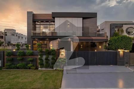 ڈی ایچ اے فیز 6 ڈیفنس (ڈی ایچ اے),لاہور میں 5 کمروں کا 1 کنال مکان 12.0 کروڑ میں برائے فروخت۔