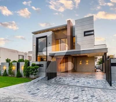 1 KANAL BRAND NEW ULTRA MODREN STYLE HOUSE FOR SALE NEAR CARREFOUR