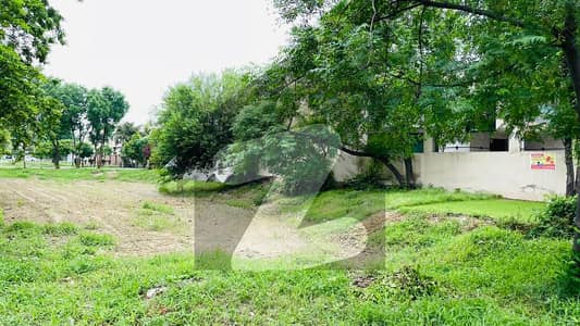 41 Marla Corner Plot for Sale in DHA Phase 6 J 17