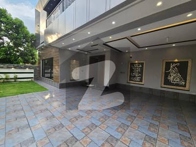 1 Kanal Brand New First Entry Ultra Modern Style Luxury Stylish House Available For Sale In Wapda Town Phase 1 Lahore By Fast Property Services With Original Pics