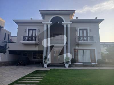 1000 Sq. Yards Luxury Bungalow For Sale  DHA Phase 5 (Between Shaheen And Shujjat)