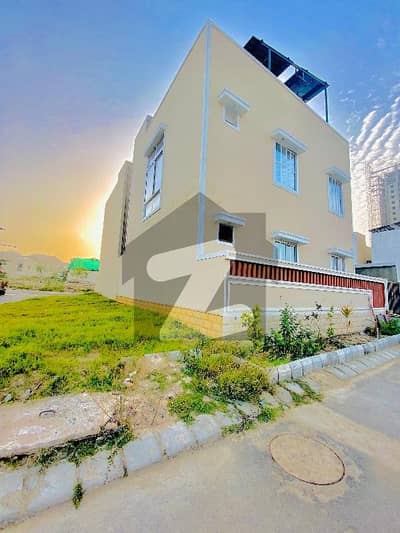 نیا ناظم آباد کراچی میں 4 کمروں کا 5 مرلہ مکان 4.45 کروڑ میں برائے فروخت۔