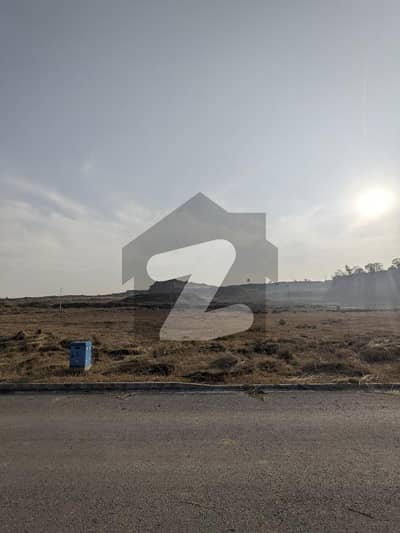DHA Phase 3 Sector F Street 8 Top Hight, Reasonable Plot Solid Land, premium Option