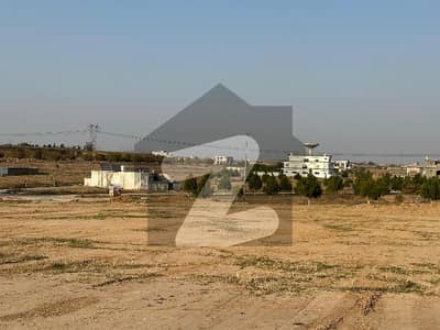 5 Marla Plot Available for Sale in Upcountry Enclosure