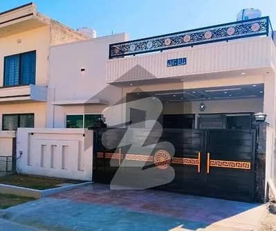 جناح گارڈنز فیز 1 جناح گارڈنز,ایف ای سی ایچ ایس,اسلام آباد میں 2 کمروں کا 7 مرلہ مکان 2.2 کروڑ میں برائے فروخت۔