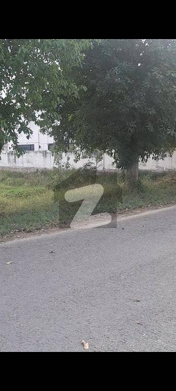 1 Kanal Residential Plot Near DHA Raya 1 Kanal Residential Plot Near DHA Raya