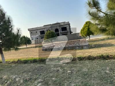 اپ کنٹری انکلوزر ہاؤسنگ سوسائٹی راولپنڈی میں 8 مرلہ رہائشی پلاٹ 45.0 لاکھ میں برائے فروخت۔