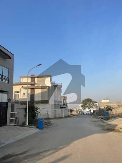 گلبرگ ریزیڈنشیا - بلاک ایچ گلبرگ ریزیڈنشیا,گلبرگ,اسلام آباد میں 8 مرلہ رہائشی پلاٹ 1.75 کروڑ میں برائے فروخت۔