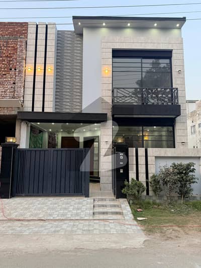 5 MARLA BRAND NEW ULTRA MODERN DESIGN HOUSE FOR SALE IN DHA RAHBER