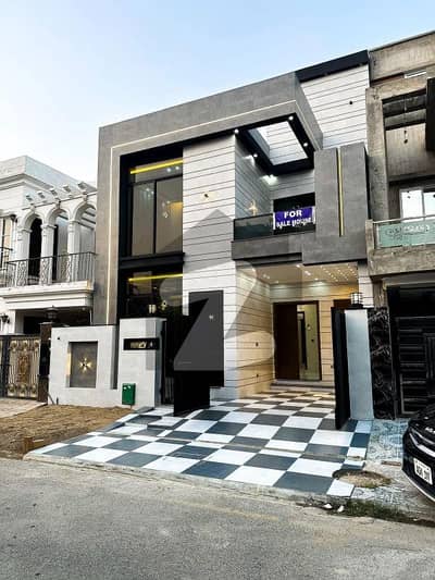 Luxury Brand New 5 Marla House for Sale in Sector E Jinnah Block Double Kitchen Prime Location