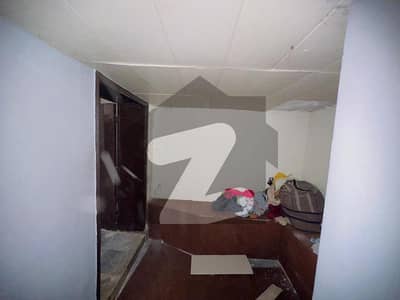 Golden Opportunity! Well-Maintained 10 Marla House in DHA Phase 1