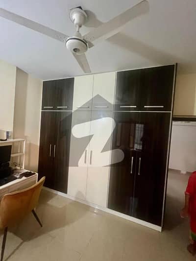 گلشنِ اقبال - بلاک 3 گلشنِ اقبال,گلشنِ اقبال ٹاؤن,کراچی میں 3 کمروں کا 7 مرلہ مکان 2.75 کروڑ میں برائے فروخت۔ گلشنِ اقبال - بلاک 3 گلشنِ اقبال,گلشنِ اقبال ٹاؤن,کراچی میں 3 کمروں کا 7 مرلہ مکان 2.75 کروڑ میں برائے فروخت۔