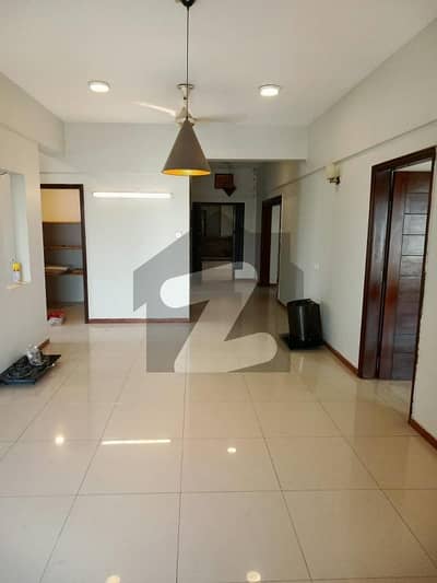 3 BED FLAT FOR SALE CLIFTON BLOCK 8