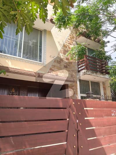 Proper Corner Double Storey House For Sale In G-13/1 Prime Sun Size 25x40 For Sale